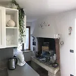 Casa de Férias La Grotta Pastrengo