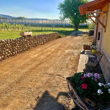 La Grotta Nyaraló Pastrengo